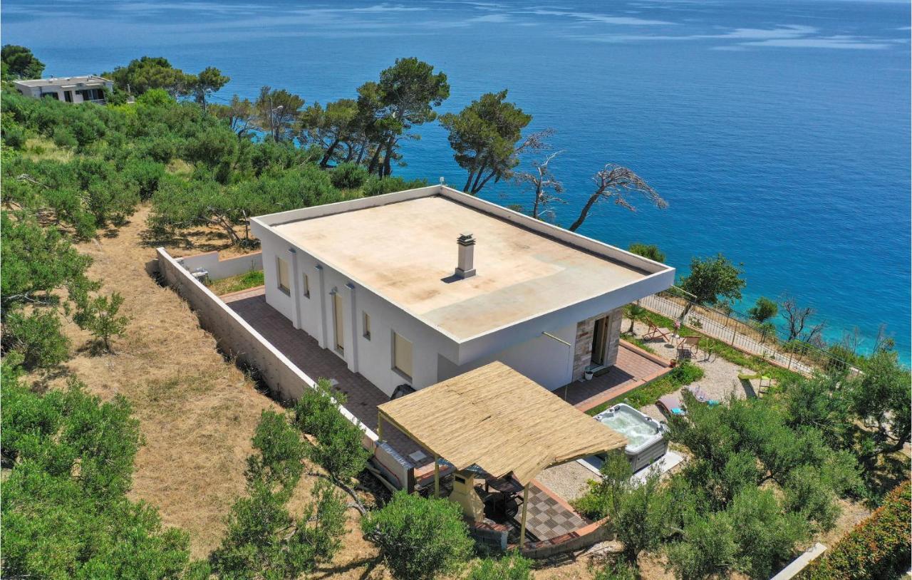 Holiday Home Villetta Belveder Baška Voda Esterno foto